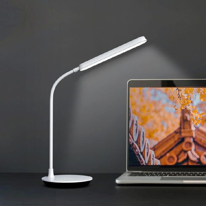 Remax RT-E325 360° Flexible Portable Eye-Caring Led Desk Lamp